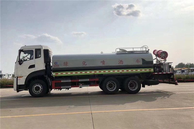 東風(fēng)天龍后八輪20噸噴霧車(chē)，國(guó)六綠化噴灑車(chē)